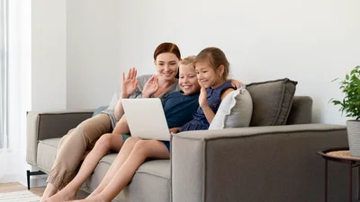 Збирайтесь біля екрана: 5 сімейних комедій для вихідних, які гарантовано піднімуть настрій