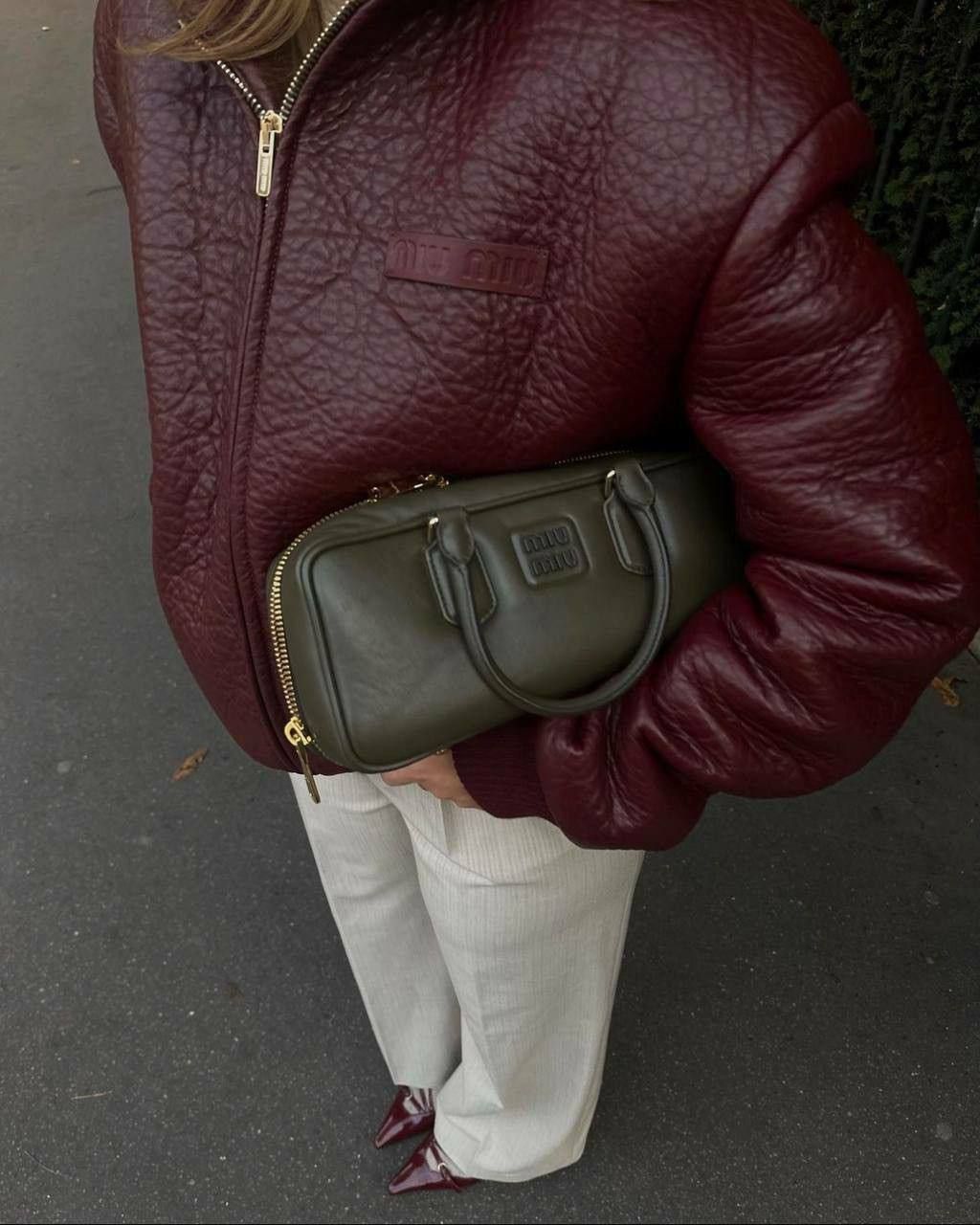 Бордо и хаки: идеальное осеннее сочетание для создания трендовых образов - 650838 Бордо и хаки: идеальное осеннее сочетание для создания трендовых образов - фото 650838