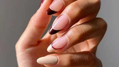 Свежий взгляд на классический френч: цветные идеи для любимого маникюра