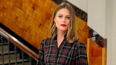 Рідкісний момент: Ольга Фреймут подуркувала з гарбузиками, як в дитинстві