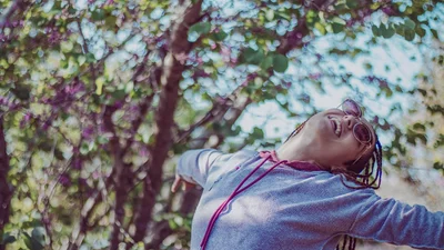 Магія моментів: цитати про щастя, що надихають жити тут і зараз