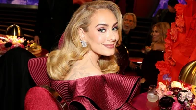 Адель розповіла про часткову втрату слуху: були такі страшні болі, що вона хотіла "відрізати собі вухо"