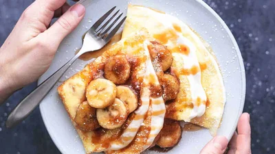 Що приготувати на сніданок: найкращі рецепти млинців з начинкою