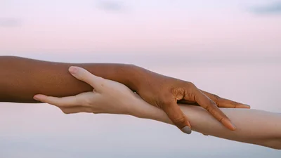 Всесвітній день доброти: цікаві факти, душевні привітання та листівки