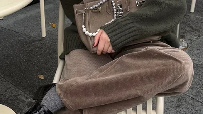 Цієї осені модниці обирають 6 стильних варіантів штанів замість джинсів