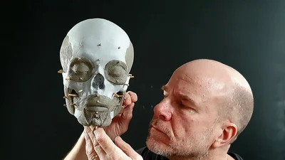 Польские ученые восстановили лицо вампирки 400-летней давности