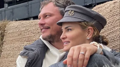 Очередной развод: известный футболист подтвердил разрыв с женой после 19 лет брака