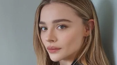 Звезда "Телекинеза" Хлоя Грейс Морец сделала каминг-аут на фоне предвыборной кампании Камалы Харрис