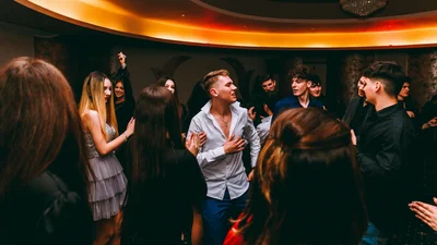 Пусть контрольные не портят вечеринки: большая подборка поздравлений с Днем студента и открыток