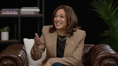 Знаменитости, которые поддержали Камалу Харрис на выборах президента в США