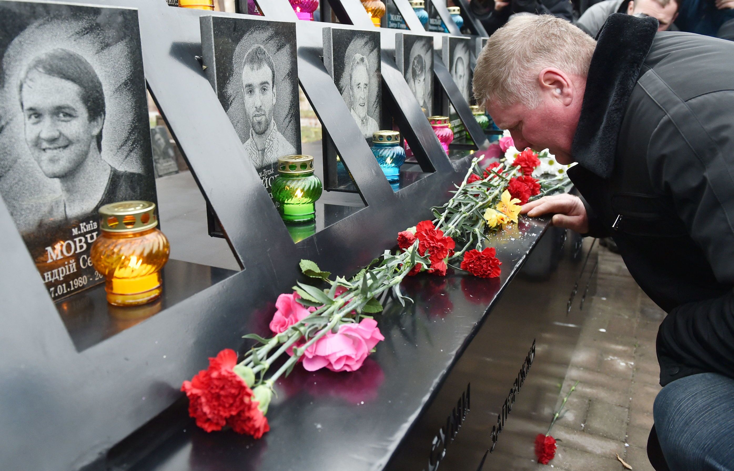 Революции, изменившие Украину: история Дня Достоинства и Свободы - 656747 Революции, изменившие Украину: история Дня Достоинства и Свободы - фото 656747