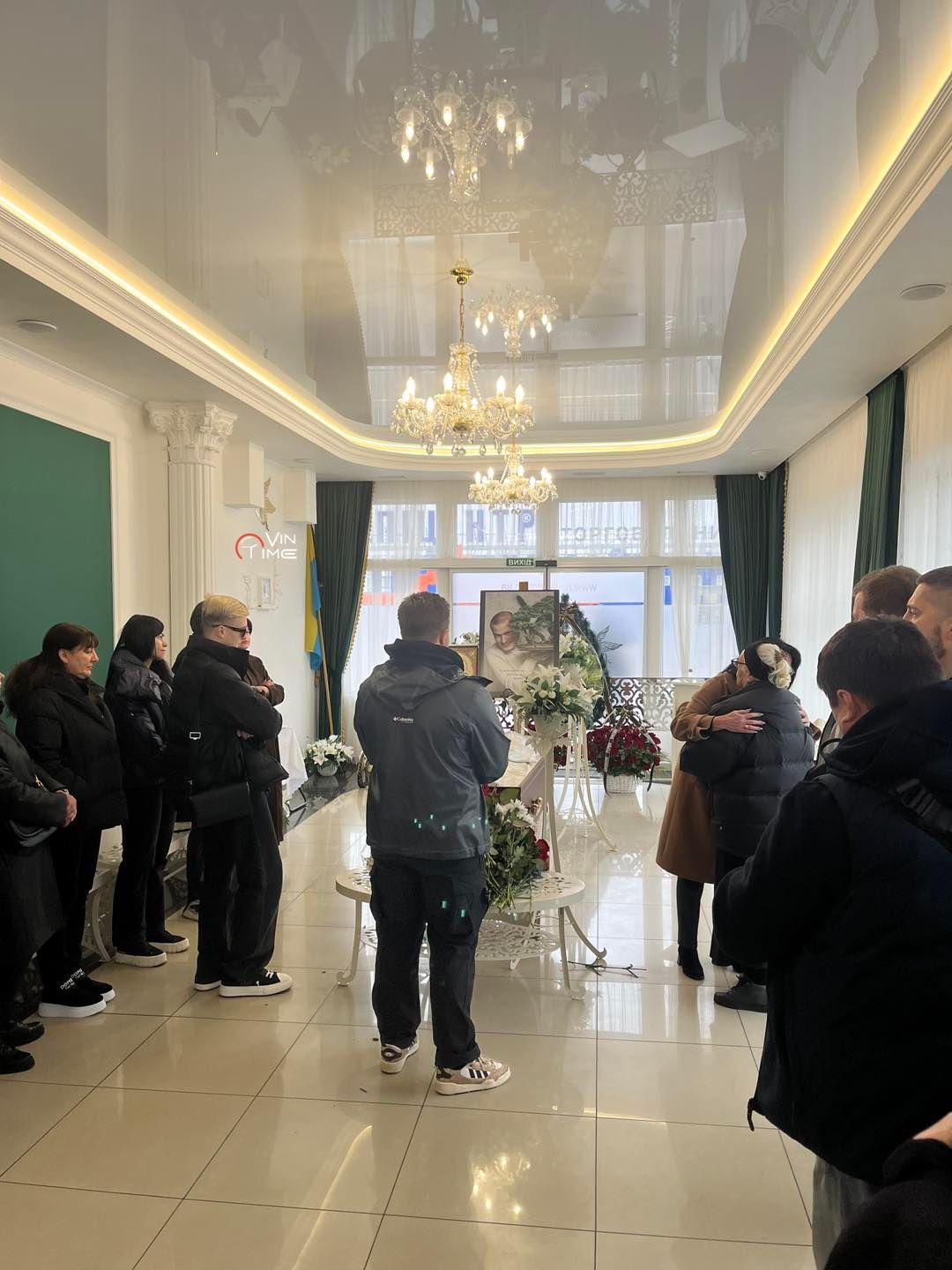 Вячеслава Узелкова похоронили в Виннице — дети спортсмена пришли попрощаться с отцом - 657267 Вячеслава Узелкова похоронили в Виннице — дети спортсмена пришли попрощаться с отцом - фото 657267