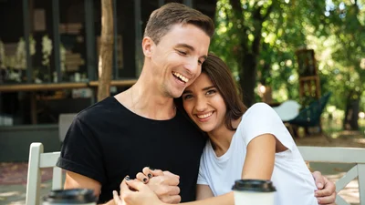 Як зацікавити хлопця, який все ще не розібрався з колишніми стосунками