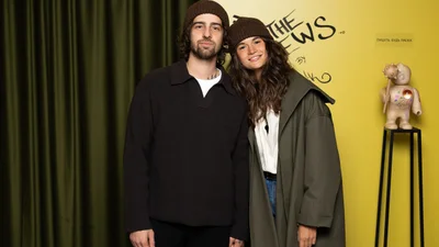 Володимир Дантес і Даша Кацуріна вперше вийшли у світ як пара, і ось їхнє спільне фото