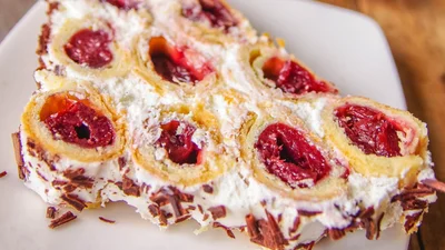 До свят і для буденного чаювання: печемо торт "Монастирська хата" за рецептом Лізи Глінської