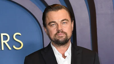 Помолвлен или нет: по сети ходят слухи о том, что Лео Ди Каприо сделал предложение молодой модели