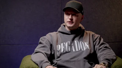 Андрію Хливнюку заборонили співати українською на відомому шоу