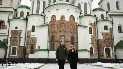 Сергій Стерненко заручився з коханою і вперше поділився їхніми зворушливими фото