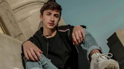 Из школы - в ТЦК: выпускников хотят ставить на воинский учет