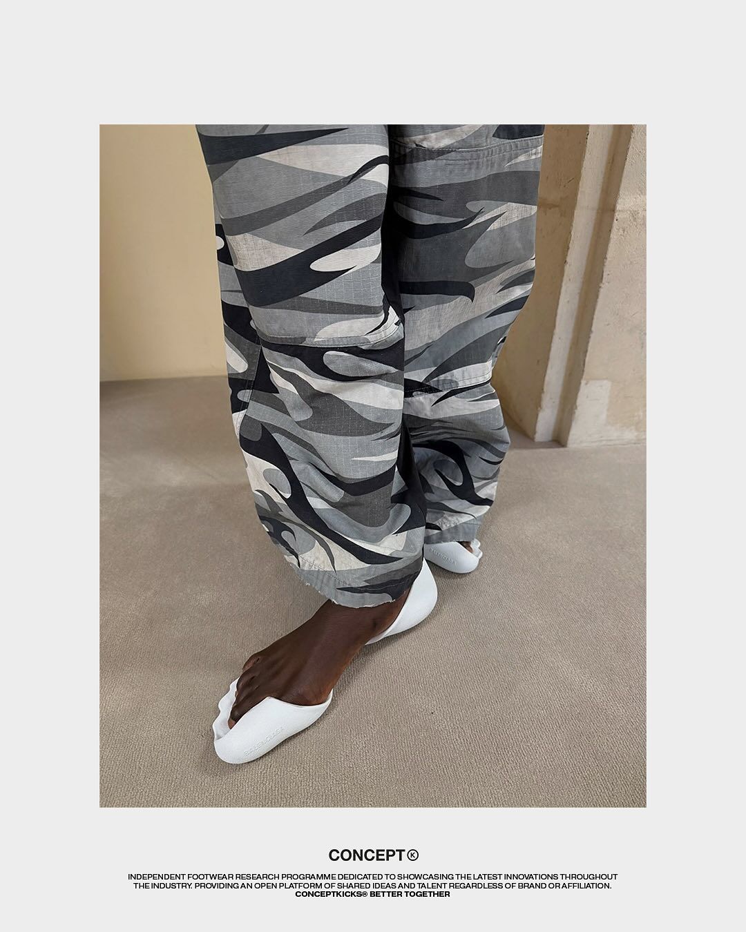 The Zero: Balenciaga представила самую странную пару обуви, которая уже претендует на тренд года - фото - 664940 The Zero: Balenciaga представила самую странную пару обуви, которая уже претендует на тренд года - фото - фото 664940