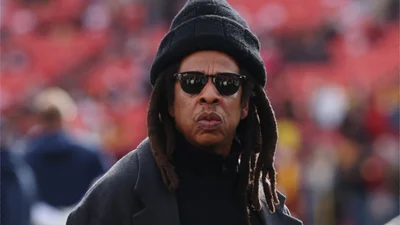 Мужа Бейонсе Jay-Z и скандального Diddy обвиняют в изнасиловании несовершеннолетней