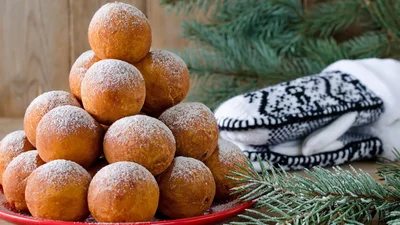 Пампухи на Рождество: десерт, без которого не представляем праздничного стола