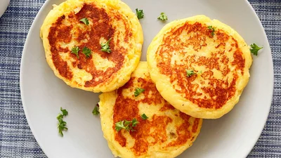 Не мясо и не творог: готовим картофельные зразы с интересной начинкой