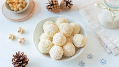 Кокосовые "Снежки" – идеальный зимний десерт без выпекания