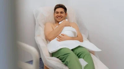 Владимир Остапчук рассказал о реакции старших детей и бывшей жены на рождение его третьего ребенка