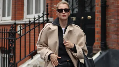 Черные кожаные брюки из кожи: 4 практичных способа носить их на работу этой зимой