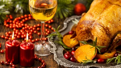 Рождественская утка с яблоками, запеченная по рецепту Эктора Хименеса-Браво