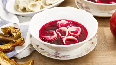 Борщ с ушками на Сочельник – лучший рецепт первого блюда от Дарьи Цвек