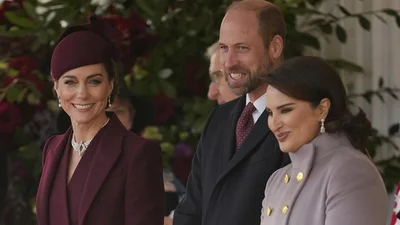 Фото со смыслом: Кейт Миддлтон и принц Уильям представили трогательную рождественскую открытку