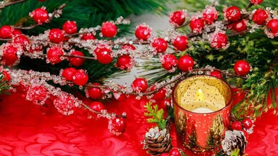 Рождество Христово 2025 - поздравления своими словами и открытки, которые сделают твой праздник особенным