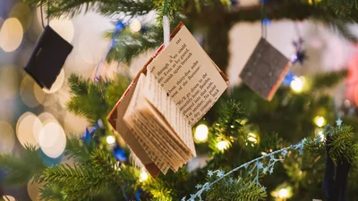 5 атмосферных книг к Рождеству 2024, которые вдохновят тебя на поиски любви