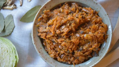 Тушеная капуста на Сочельник – постный рецепт с грибами