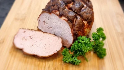 З німецьким святковим вайбом: готуємо мʼясний баварський хліб Fleischkäse