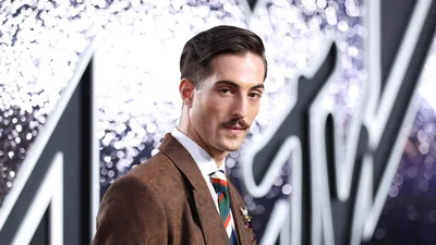 Портупея на голе тіло та фірмовий погляд: гарячий Даміано Давід з'явився на обкладинці Vogue