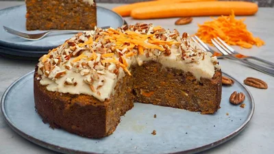 Морковный кекс с орехами – бюджетное лакомство, которое подходит к чаю