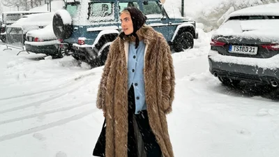 Як виглядати стильно у мороз: 5 образів, які носять європейські модниці