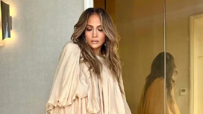 Сексуальна діва: 55-річна Дженніфер Лопес у бікіні довела, що час над нею не владний