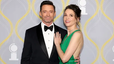 Хью Джекман подтвердил отношения с актрисой, с которой изменял жене – фото