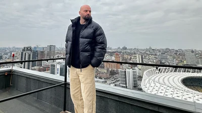 Слава Демин похвастался голым торсом на этом пикантном фото