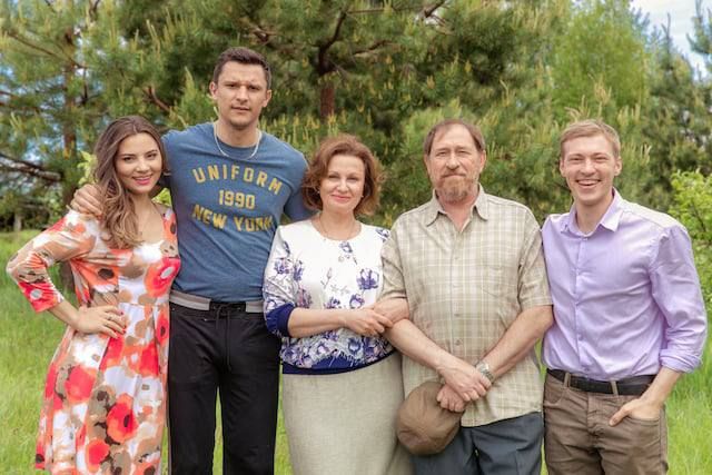 Топ-10 современных украинских сериалов, которые затягивают с первой серии - фото 675603