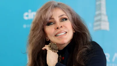 Грала 18-річну у 35: де зараз потрясна красуня Вероніка Кастро з "Дикої Рози"