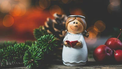 Волшебные поздравления с именинами Нины, которые подарят праздничное настроение