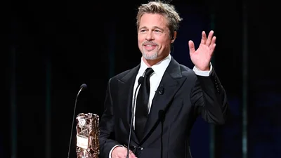 Фейковий Бред Пітт виманив у жінки 800 тисяч доларів та змусив розлучитись