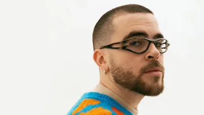 Тривожні новини від Wellboy: побиття, мілітарі форма та поліція на місці події