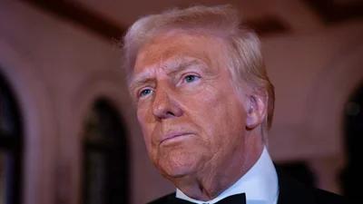 Портрет Трампа до інавгурації є копією його фото з в’язниці, і ось меми про це