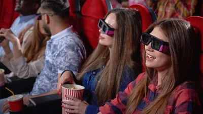 Кино - гороскоп на эти выходные: почему Овну не стоит смотреть "Дневник памяти" и какой фильм выбрать Рыбам, чтобы не скучать